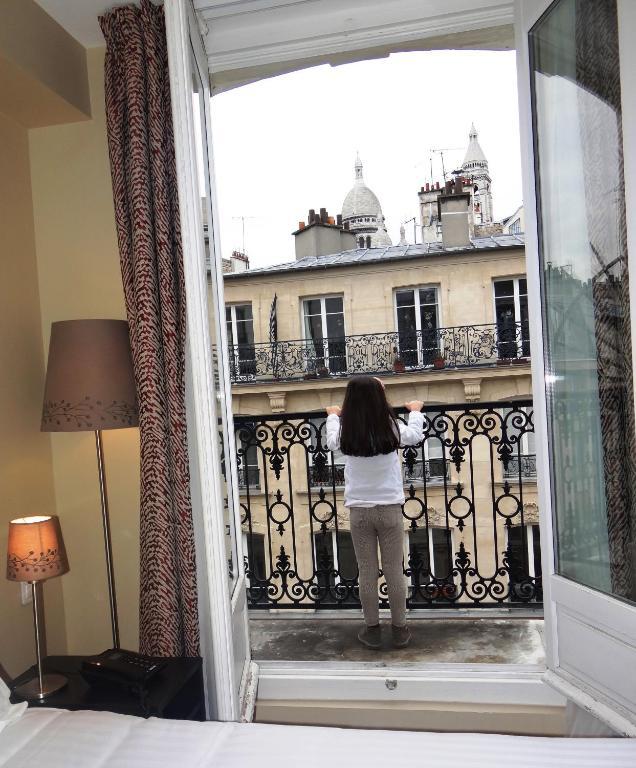 Hôtel Montmartre Parijs Buitenkant foto